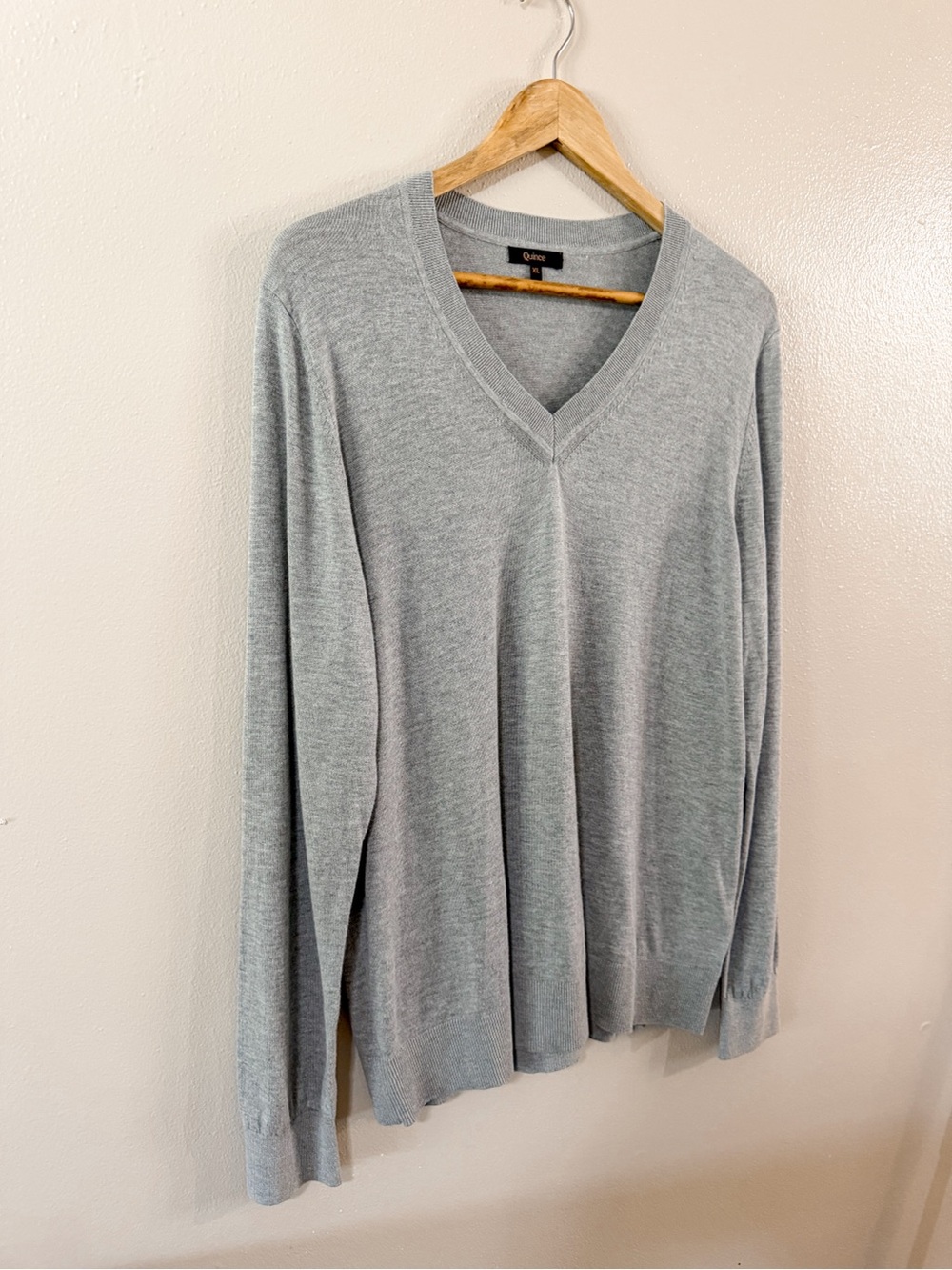 Quince | Lightweight Cotton/Cashmere V Neck Sweater XL - Picture 7 of 14